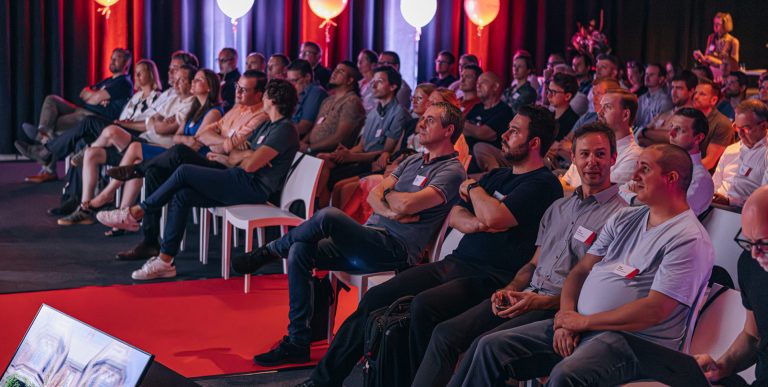 Event Backstage naar Frontstage: De Moderne Werkplek die echt werkt | Hello.be